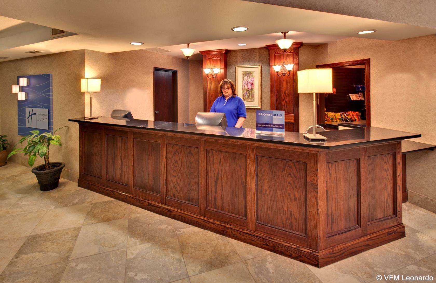 Best Western Watertown Exterior foto