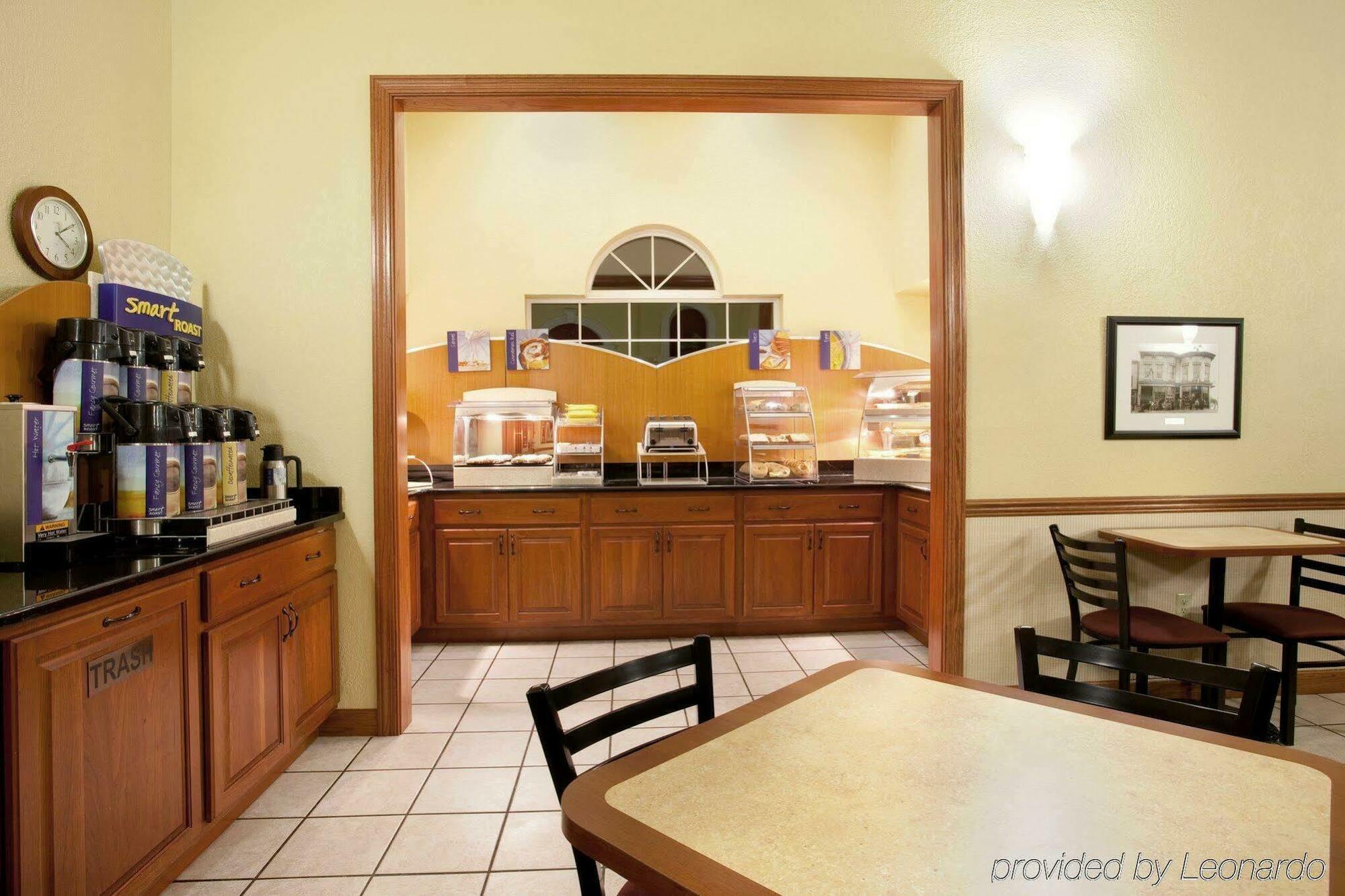 Best Western Watertown Exterior foto